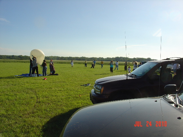 Balloon Pictures.