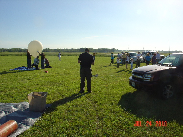 Balloon Pictures.